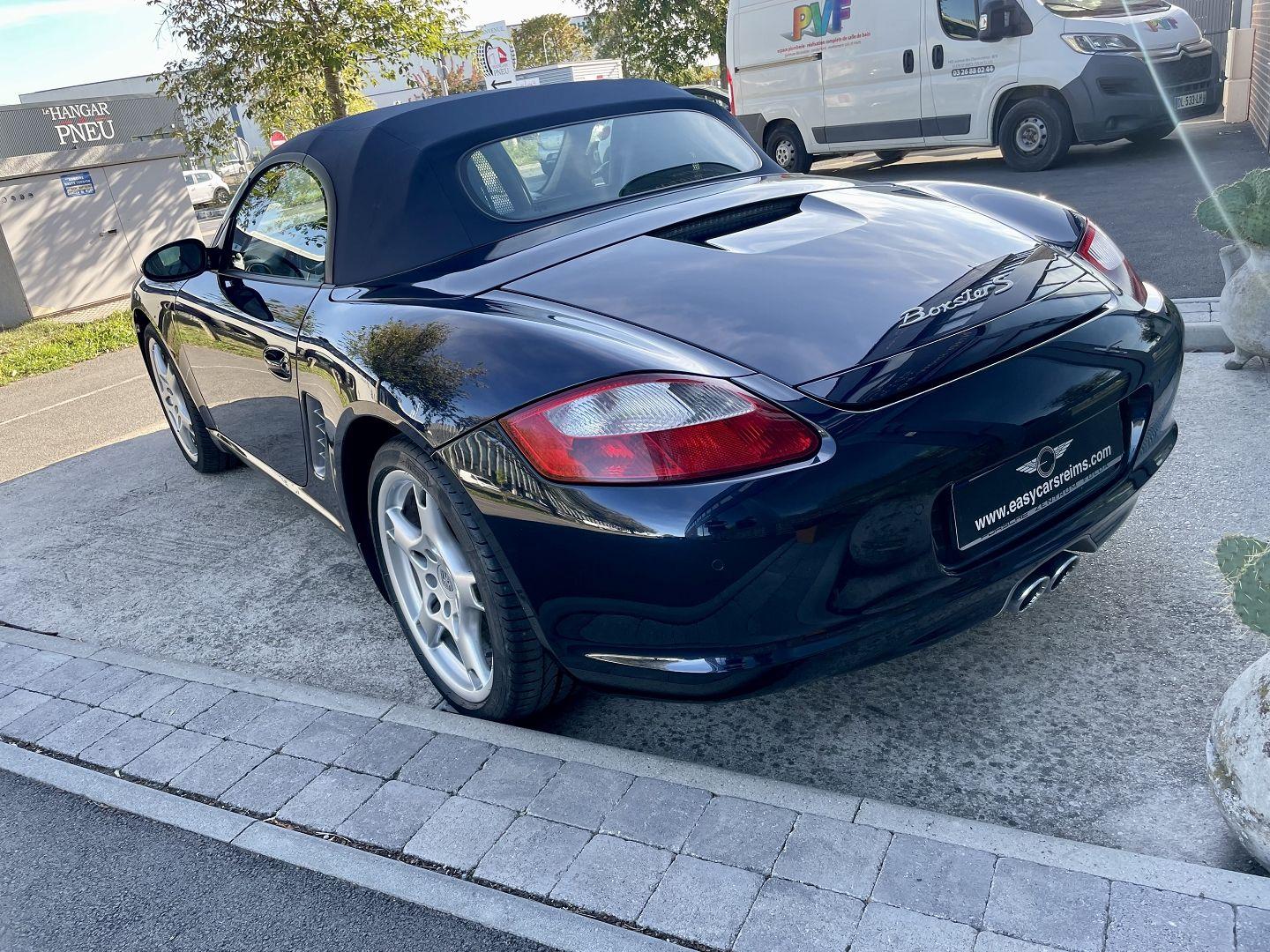 PORSCHE BOXSTER