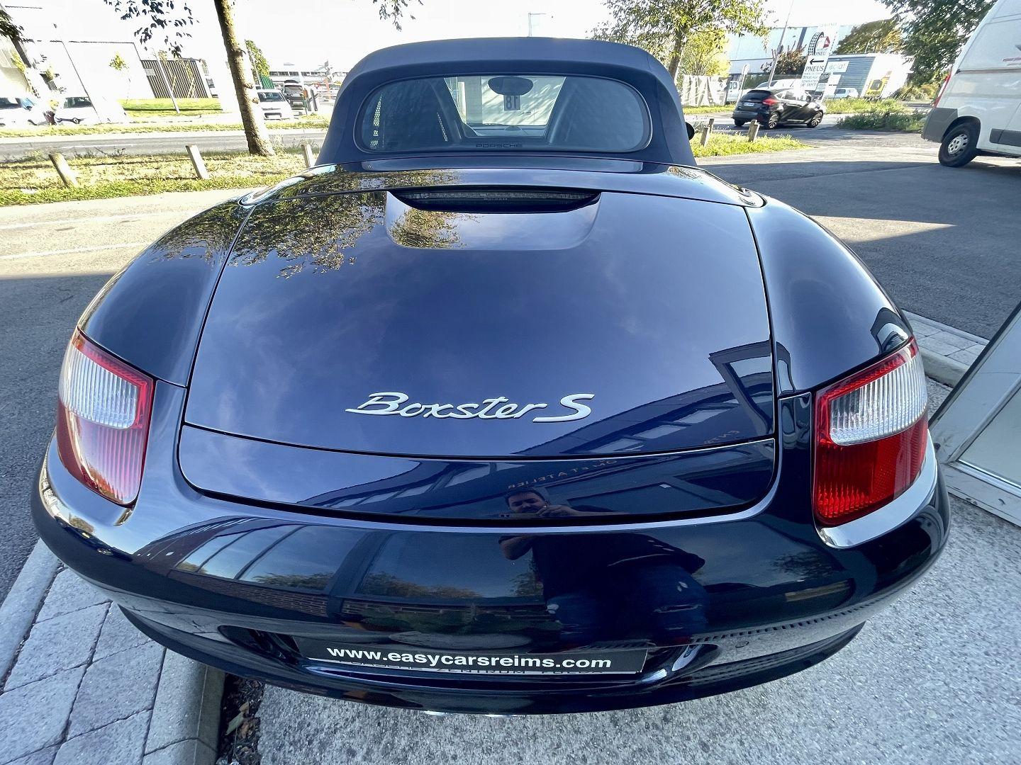 PORSCHE BOXSTER