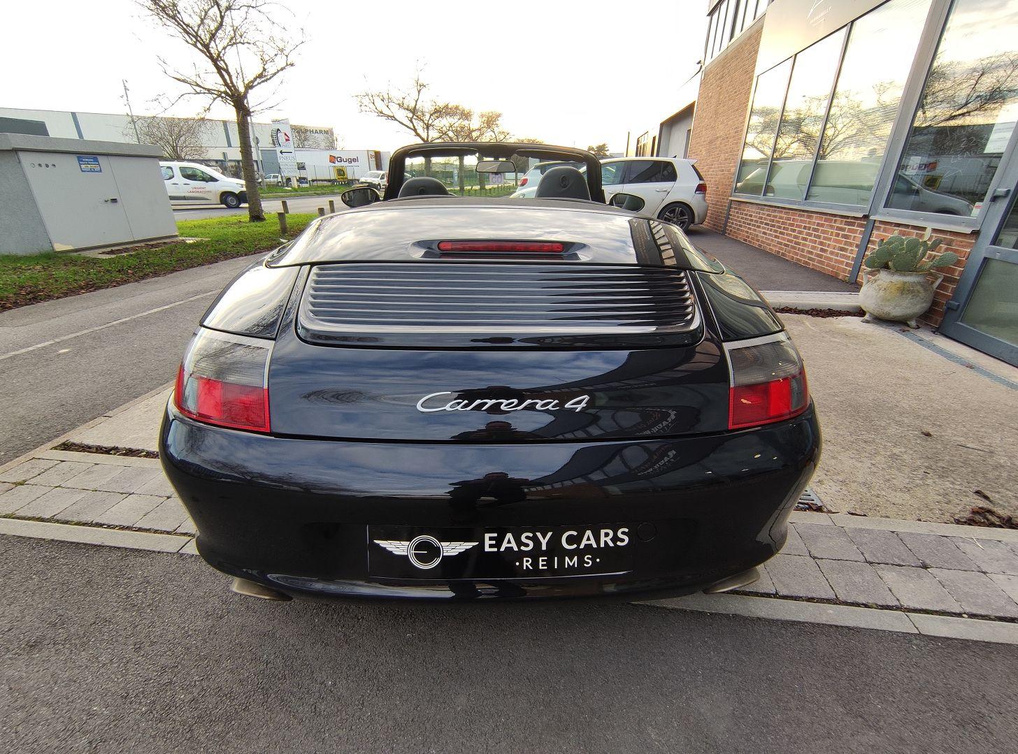 PORSCHE 911 CABRIOLET